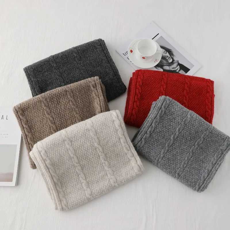 Korean Version Twist Knitted Scarf Women Men Fashion Retro Thick Warm Solid Neck Muffler Female Males HighEnd Scarves Winter J251022