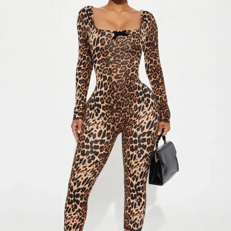 Temperament Leopard Print Slim Fit Autumn European American Girl Sexy Elastic Uneck lowcut Long Sleeved Jumpsuit Women 251021