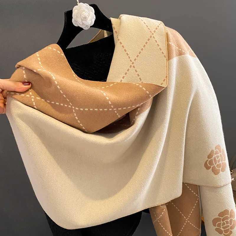 New Women Winter Versatile Imitation Cashmere Doublesided Camellia sinensis Thickened To Keep Warm Style Cold Insulation Shawl J251129
