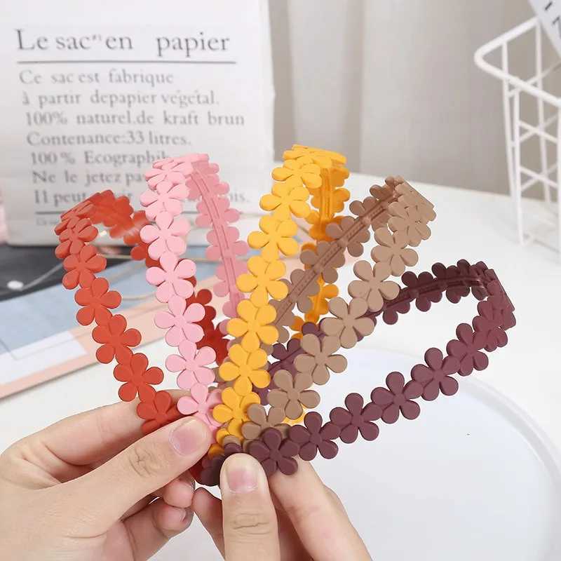 1PCS Acrylic Sweet Flower Headband for women hair bands accessories Cute Flower Headbands Hair Accessories Fashion HeadwearFDr12 V251022