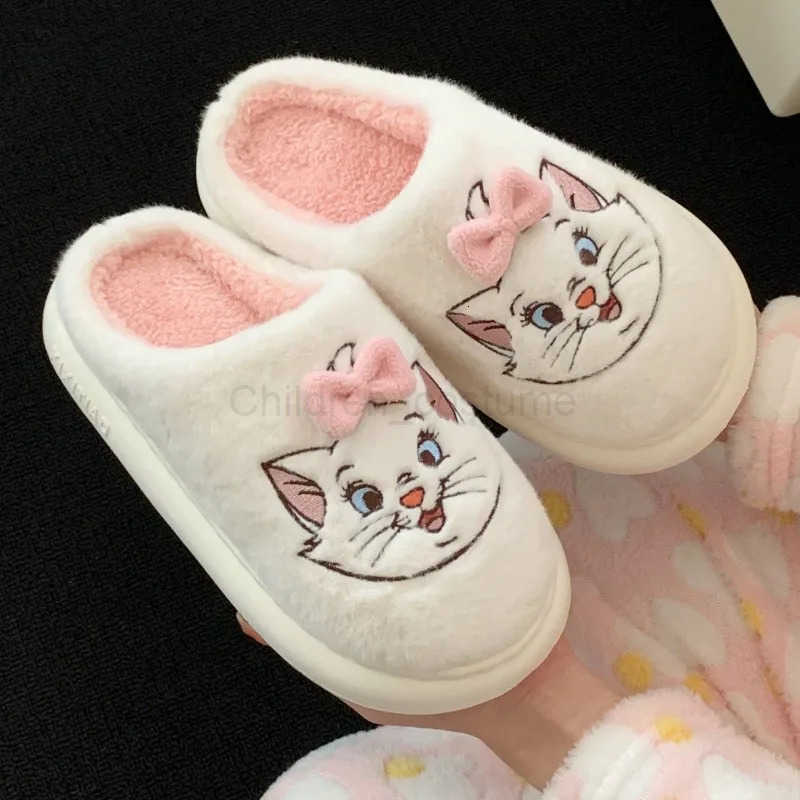 Disney Marie winter cartoon splicing plush nonslip wearresistant flat bottom halfpacked fullcovered home cotton slippers H251022