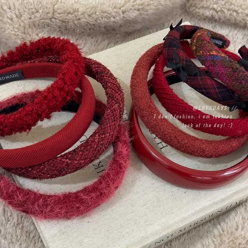 Red New Year Headbands AutumnWinter Retro Woolen Knitting Hair Band for Woman Girls Temperament Hair Hoop Christmas Accessories V251022
