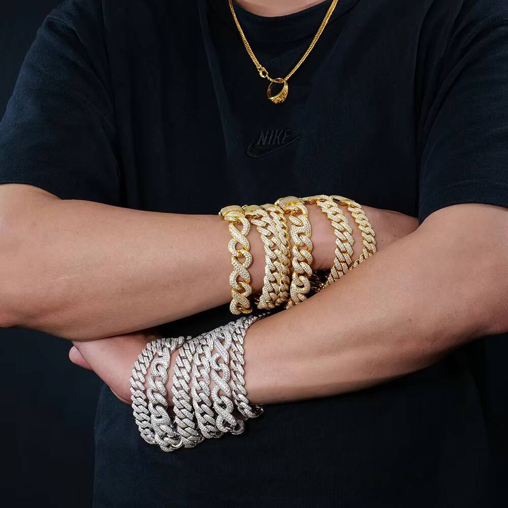 Custom Luxury 12 16 20 mm Full Iced Out Hiphop Moissanite Diamond Miami Silver Cuban Link Chain Bracelet in Silver 925 for Men