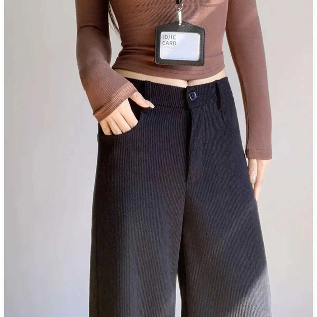 Retro Corduroy Straight Leg Pants Women 2025 Fashion Autumn Winter New In Trousers HigH Waist Solid Pant Casual Street ClothingT251022