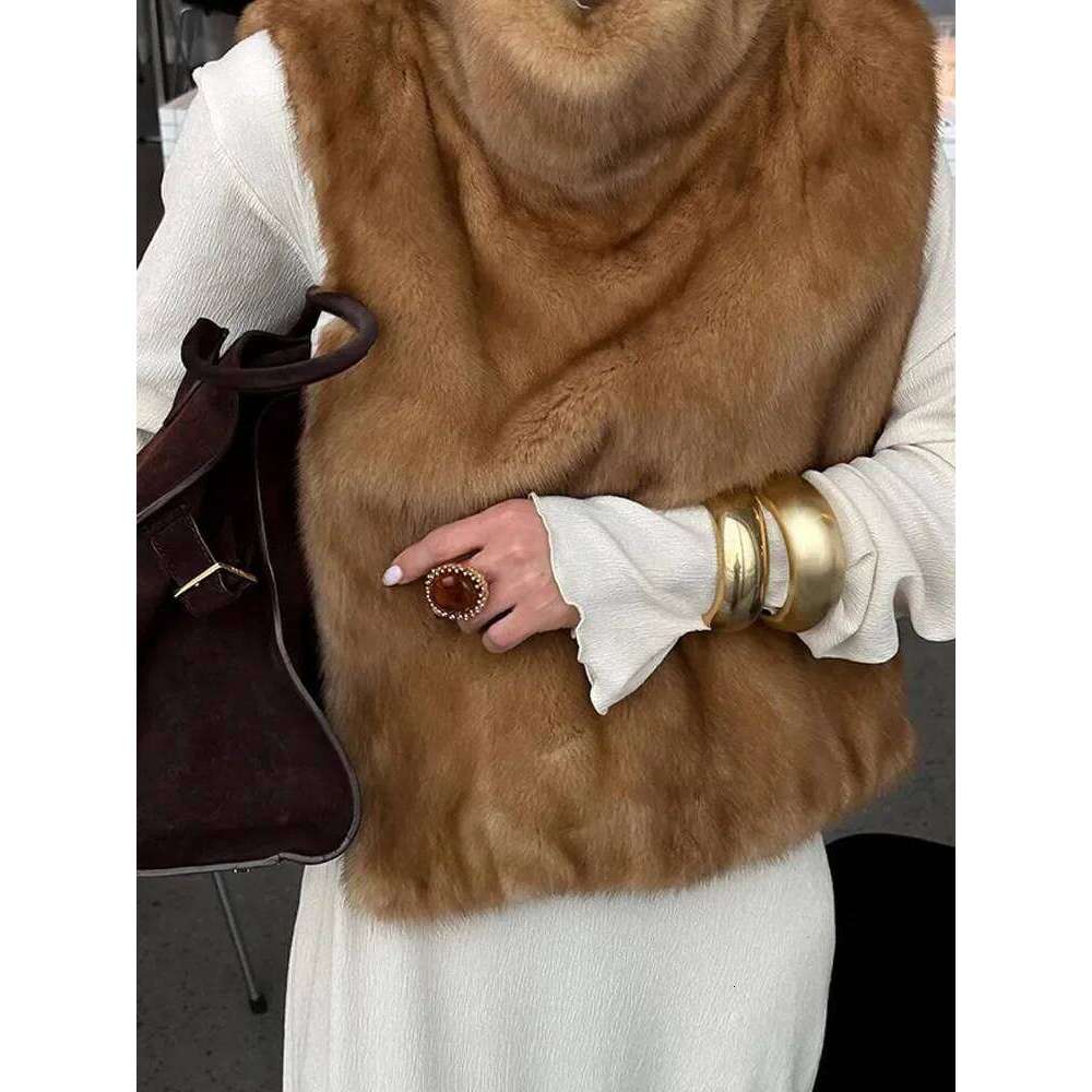 Women Solid Faux Fur Vest Crop Top Fashion Turtleneck Fluffy Short Tank Tops 2025 Winter Female Elegant Sleeveless Jacket Coat