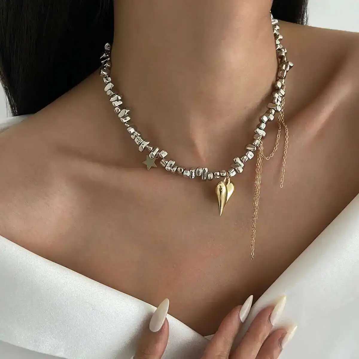 Ingemark 2025 Trendy Love Heart Pendant Necklace for Women Vintage Elegant Irregular CCB Beaded Choker Necklace Charm Jewelry V251022