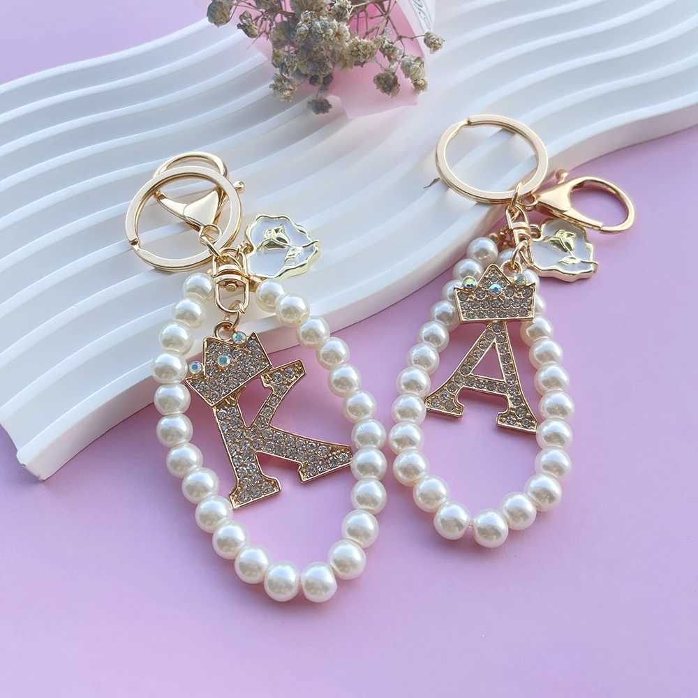 Luxury Crown AZ 26 Letters Roses Metal Keyring Crystal Initial Faux Pearl Resin Beaded Keychain Bag Pendant Women Birthday Gift J251121