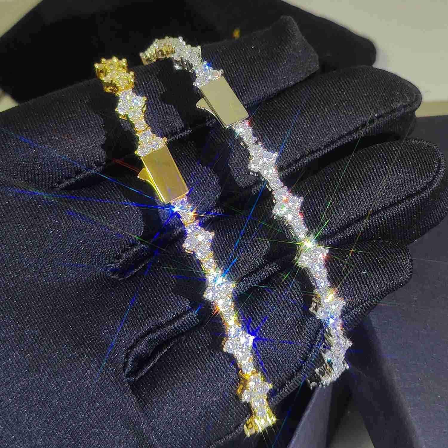 Hip Hop Jewelry Cross Tennis Necklace for Men Women LeadFree NickelFree SkinSafe Iced Out Bling CZ Tennis Chain Necklace Gift U251022