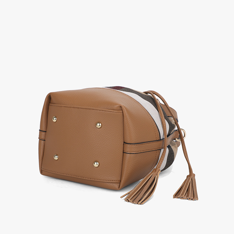 Designer free shipping Plaid tote bag women bag shoulder bag crossbody bag versatile large capacity handbag Stain-resistant white