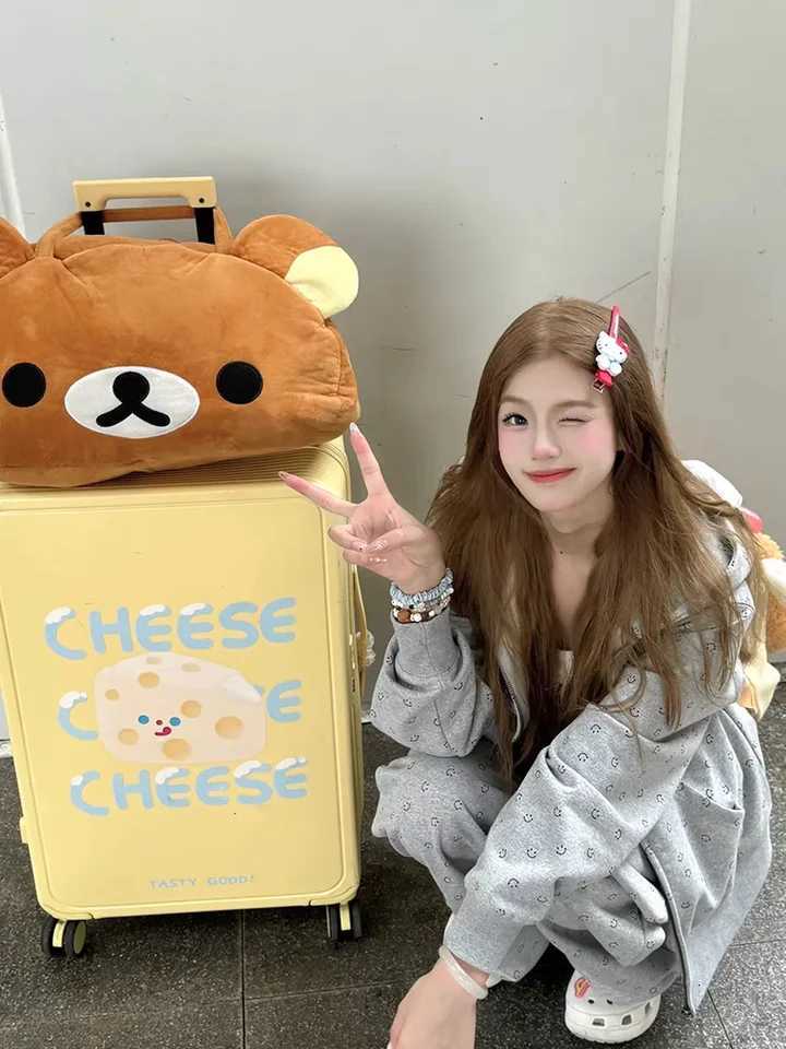 Japanese and Korean students printed cardigans hoodies sportswear spring and autumn lazy style comfortable to wear twopiecT251022