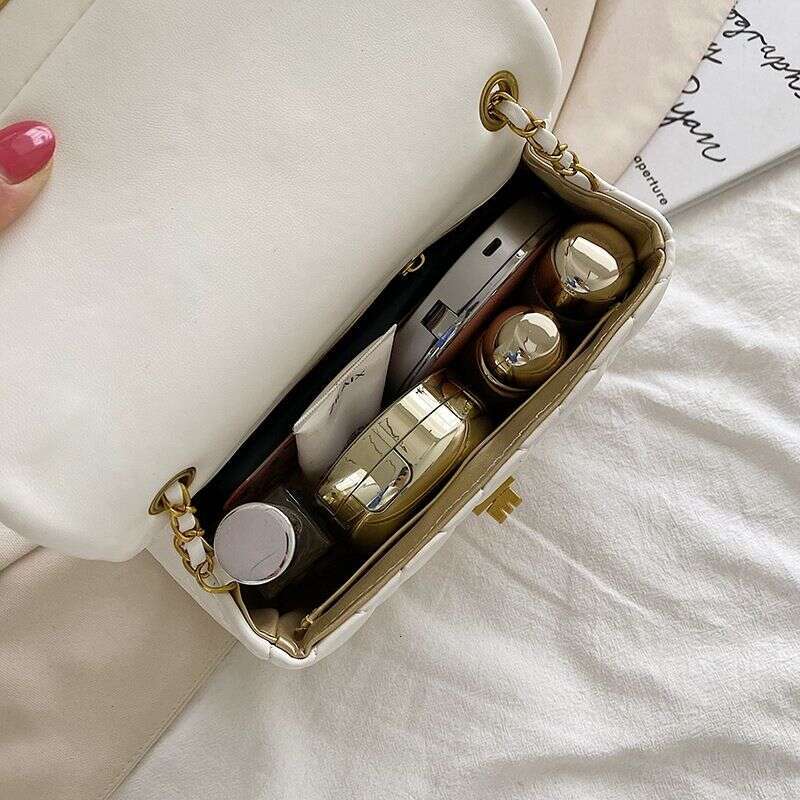 Winter New Fashion Women's Niche Design Embroidered Single Shoulder Crossbody Bag