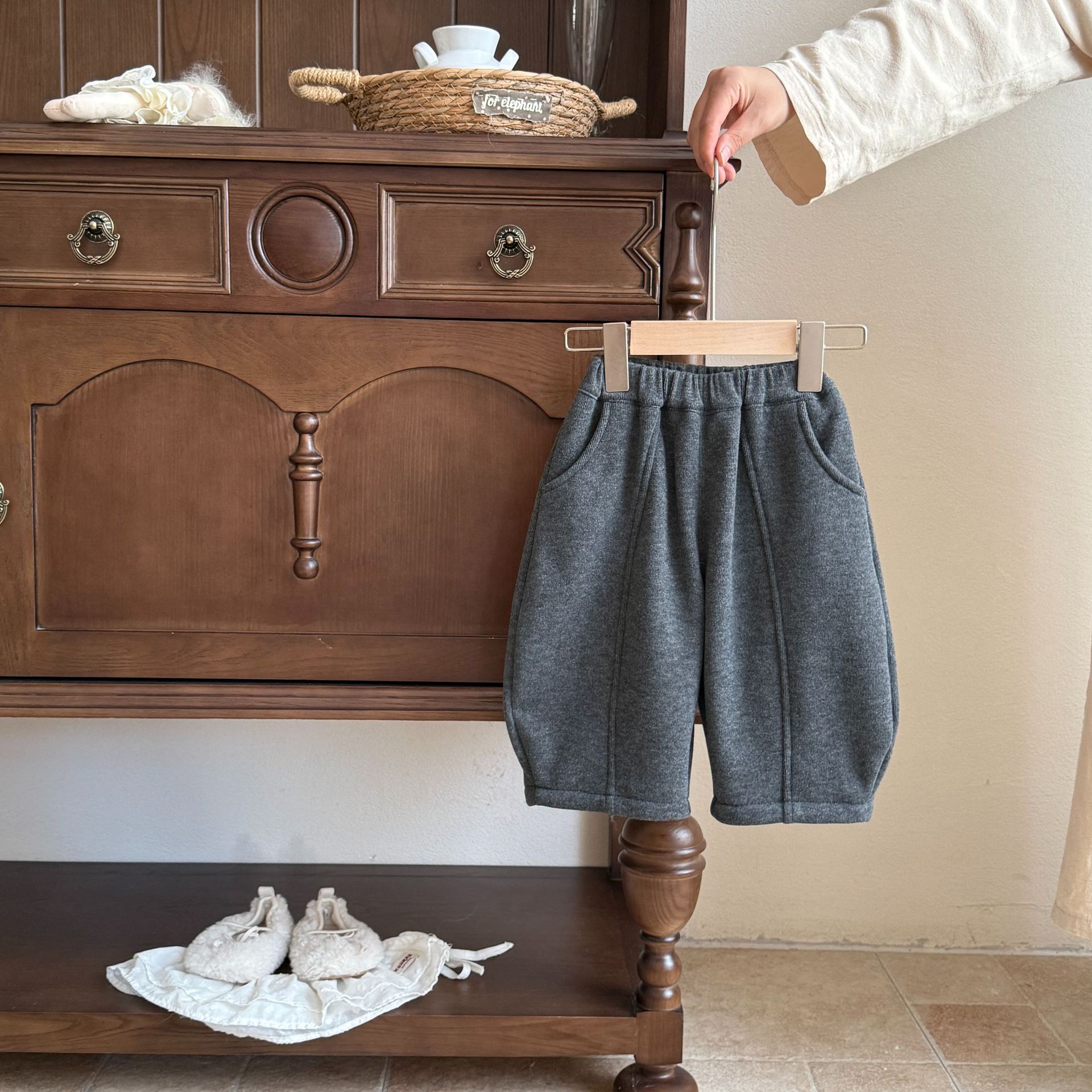 Baby Thickened Sweater Set Fall/Winter 2 Piece New Outfit for 1-Year-Old Boys & Girls 2025