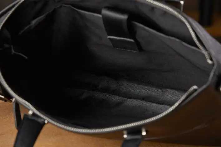 2025 New Genuine Leather Mens Handbag Business Casual Briefcase Horizontal 14 Inch Laptop Bag Shoulder Messenger Bags Fashion W251022