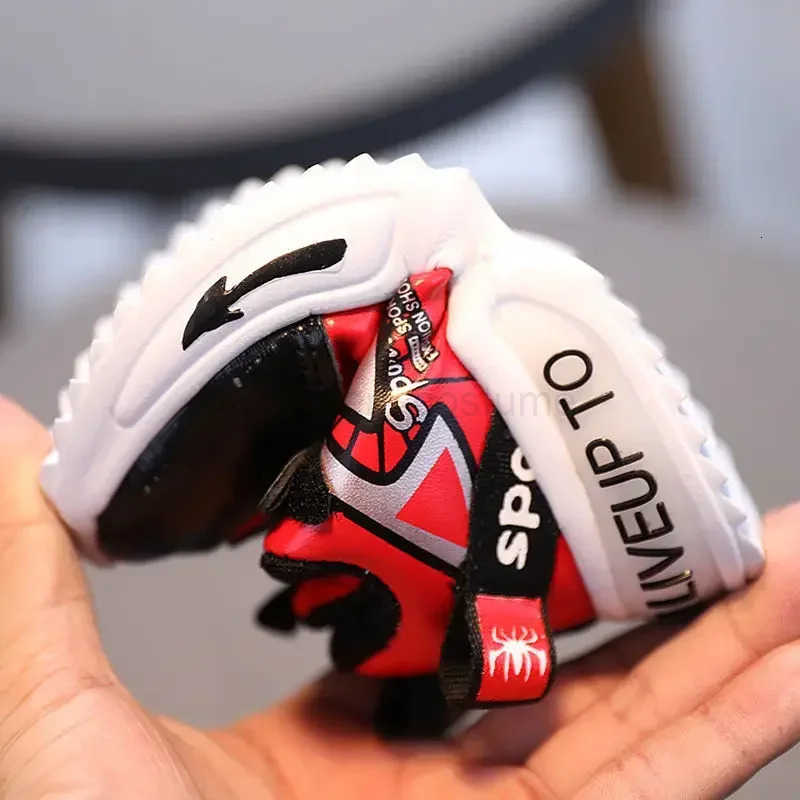 Disney 2024 New Arrival Children Casual Shoes Fashion Cartoon Spiderman Boys Sneakers Kids Outdoor Shoes Sport Shoes for 16Y H251022