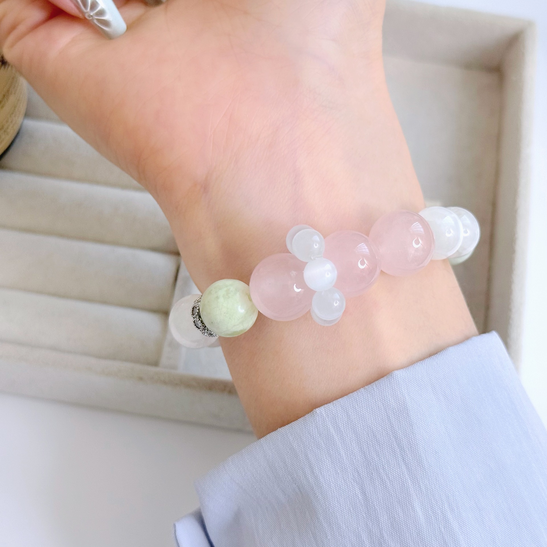 Natural Lychee Jelly Candy Color Bracelet with Powder Crystal