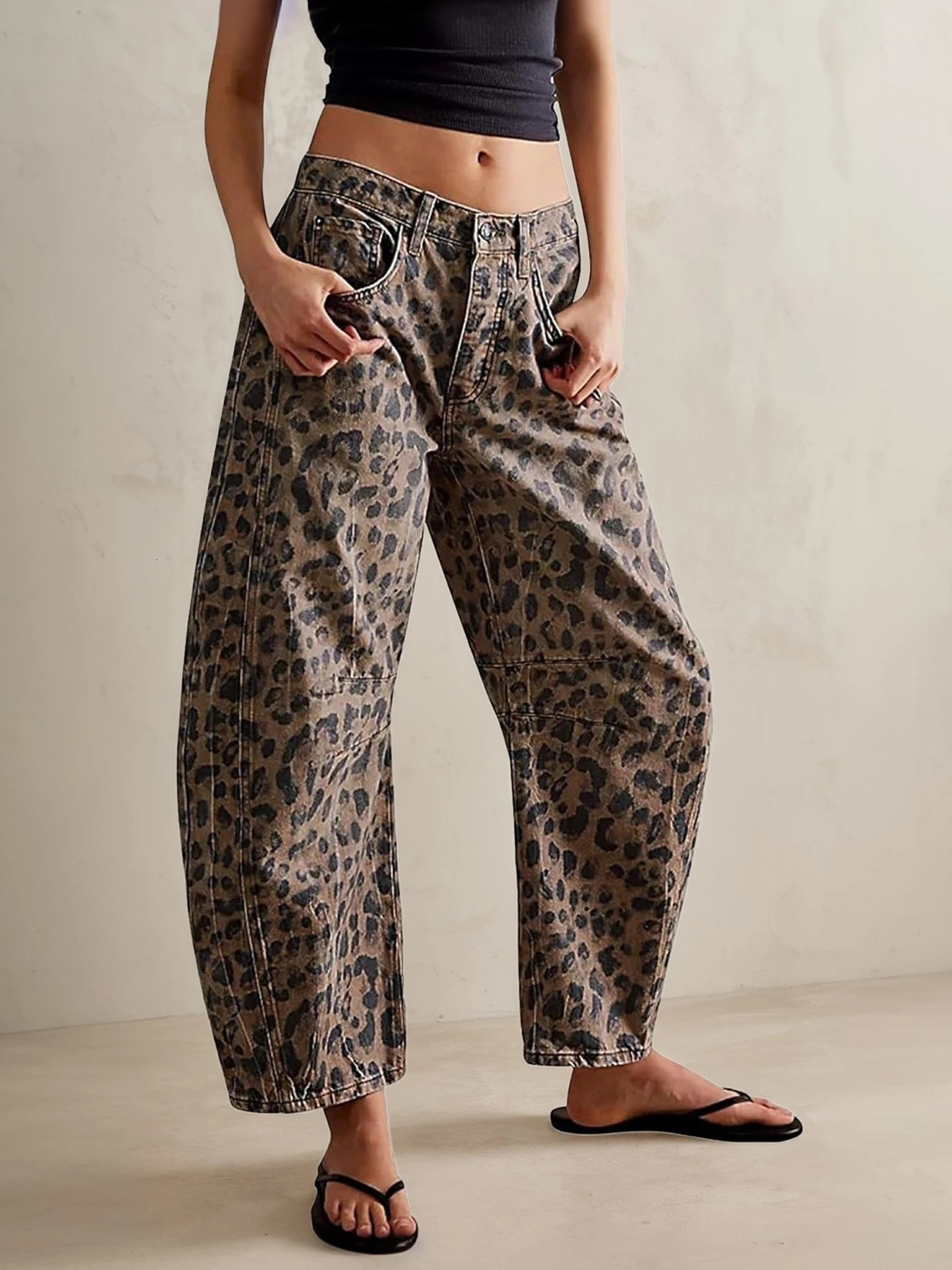 Womens Mid Waist Leopard Print Loose Straight Leg Wide Jeans Y2K Style Fashionable and Versatile Casual Suitab 251015