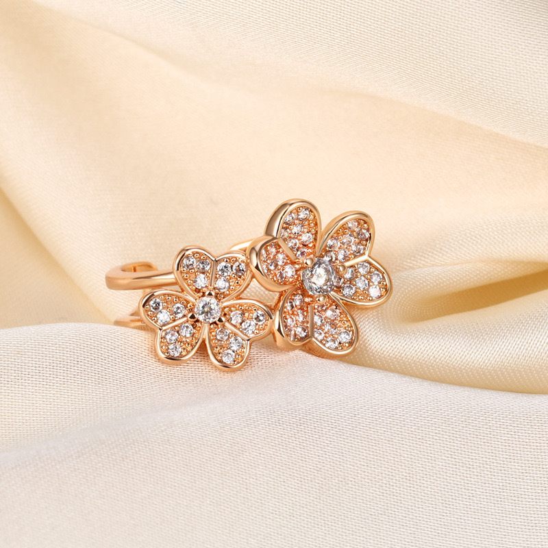 Designer ring Full Diamond butterfly Zircon Clover Flower Ring for Women Light Luxury Fashionable Adjustable Opening free shipping Valentine's Da