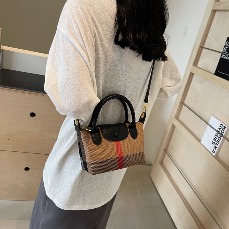 Designer bag free shipping 2025 new fashionable mini leisure Hobos bag retro check plaid tartan trendy cross body Bag white pink black brown