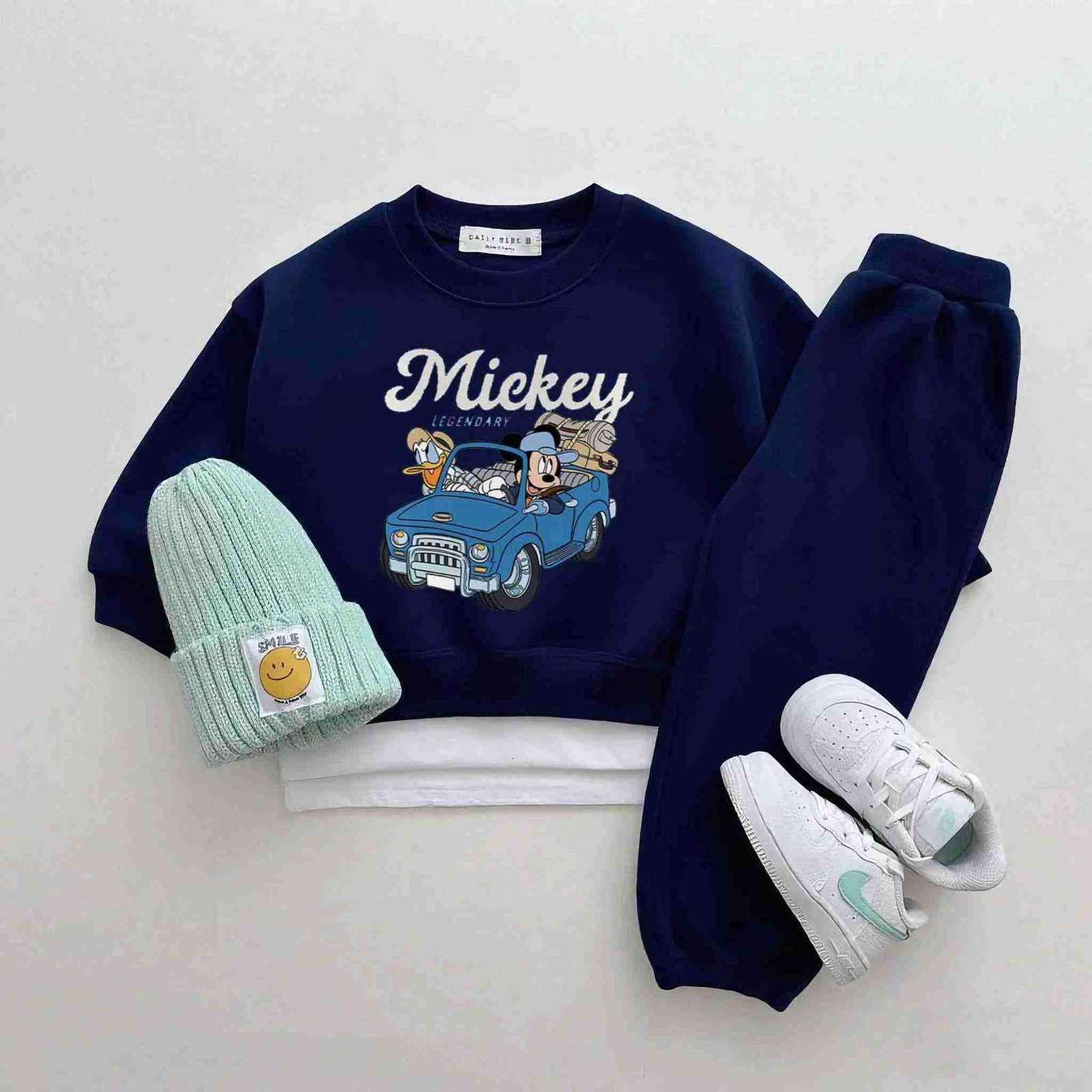 Disney New Design 2Piece Set Kids Cartoon Mickey Sweatshirts Solid Color Trousers Boys And Girls Fashion Tracksuits Lovely Tops Pants H251022