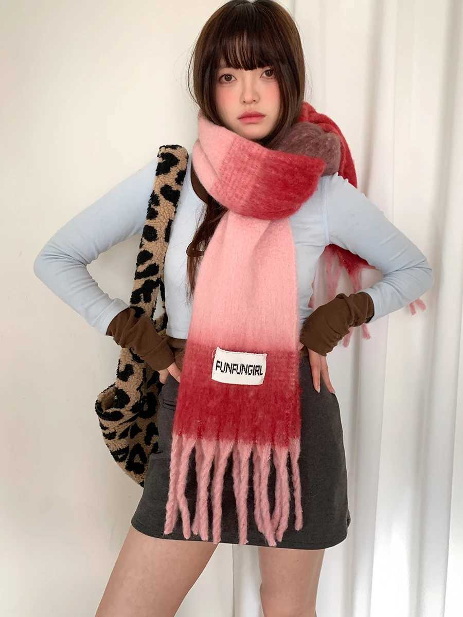 Red Christmas Thick Scarf Womens Autumn And Winter New Warm AntiCold Neck Scarf Versatile Student Shawl For The New Year J251022