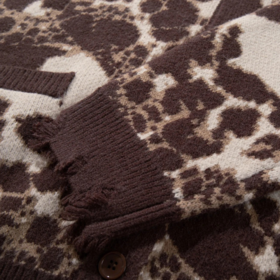 Gothic Punk Skulls Graphic Sweaters Men Streetwear Harajuku Hip Hop Oversized Sweaters Knit Cardigan Loose Y2K Sweaters Knitwear 251020