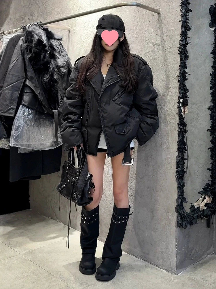 Winter Warm Diagonal Zipper Short Down Jacket Women White Duck Multi Pocket Jackets Female Thicken Parker Cotton Outwears 251017