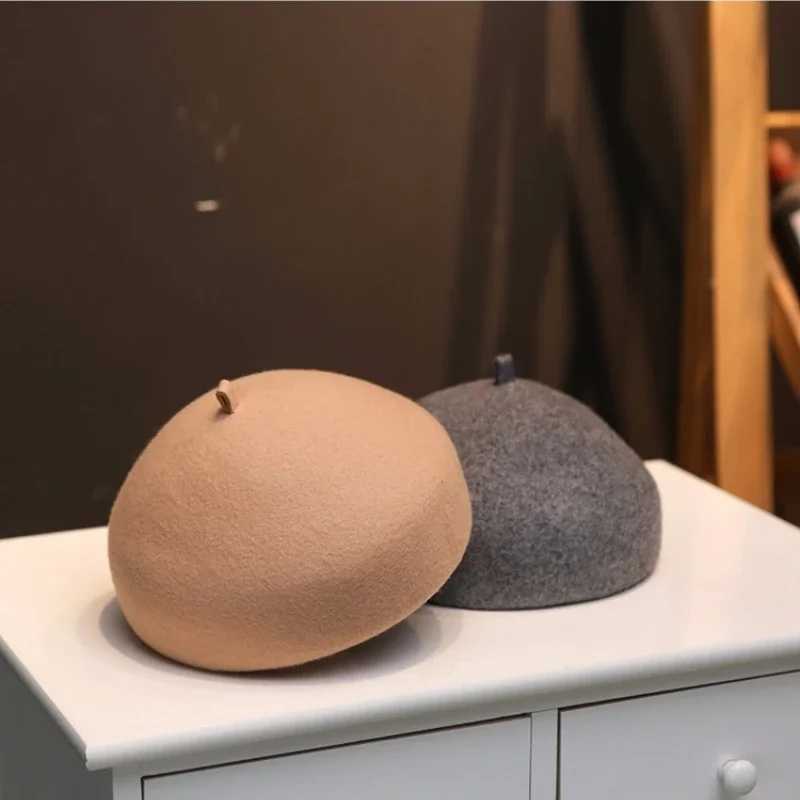Autumn Winter Hard Top Berets 100 Wool British Style Vintage Pillbox Hat Threedimensional Painter Mushroom Womens Kepi Cap J251022