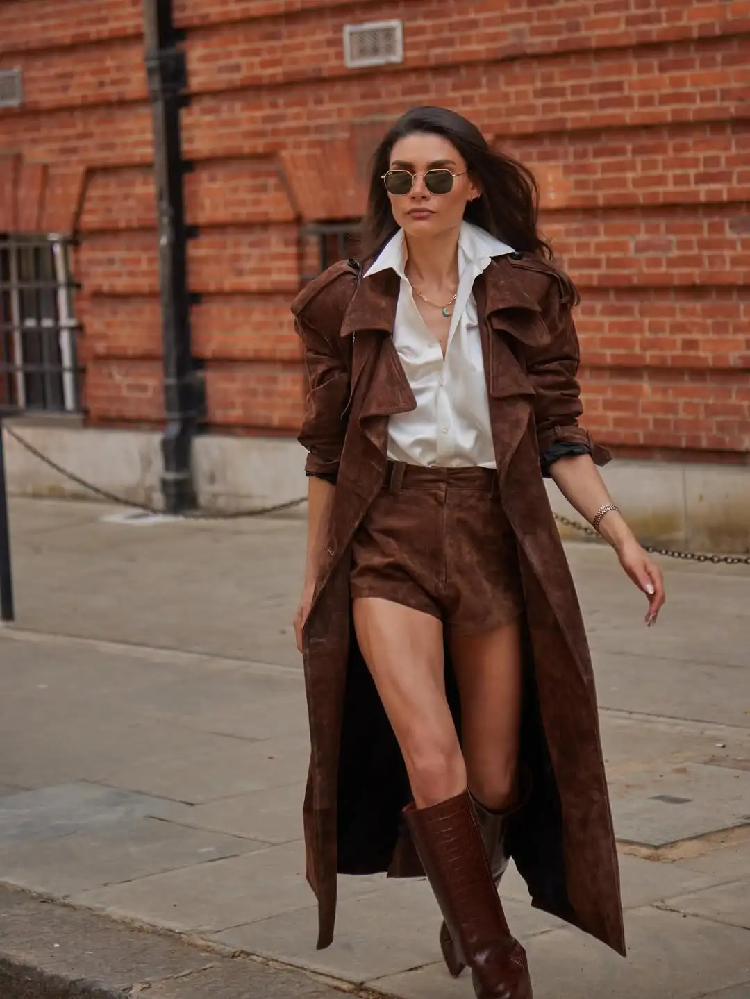 Brown Long Suede Overcoat Women Fashion Solid Chic Lapel Single Breasted Loose Outerwear Lady Autumn Daily Highstreet Jacket 251021