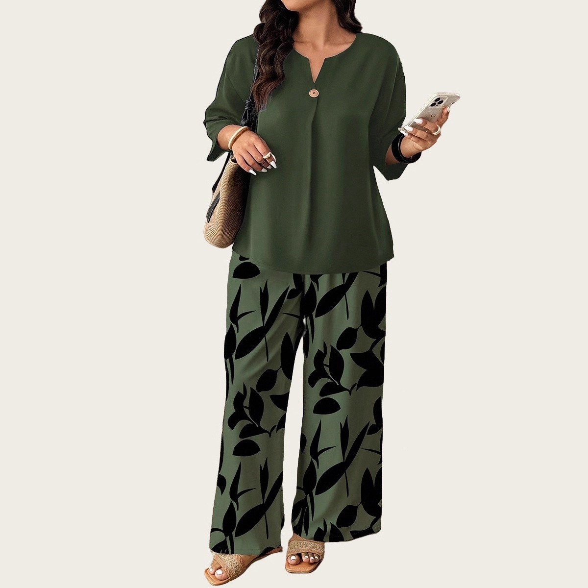 New designer fashionable women's plus size casual loose green two-piece set with leaf print V-neck artistic retro style