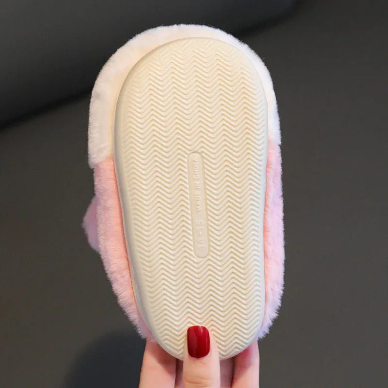 Children Winter Thick Slippers Kids Cottonpadded Shoes Baby Indoor Warm Girls Cute Cartoon Rabbit Animal Slides 251022