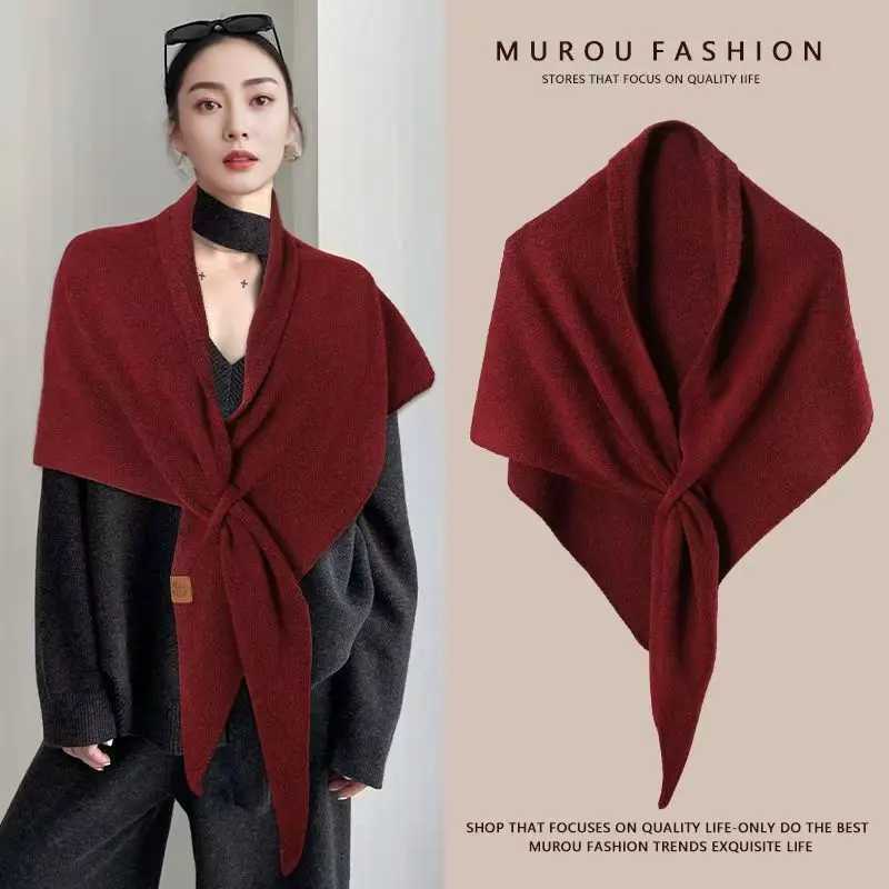 New Fashion Imitation Cashmere Women Scarves with Floral Pattern Solid Versatile Paired Wool Blend Knitted Triangle Shawl Female J251118