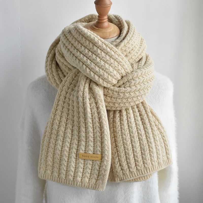 Thickening Warm Knitting Scarf Men Women Neck Cover Riding Bibwinter Thermal Neck Warmer Skiing Scarf Christmas Gift Red Scarves J251022