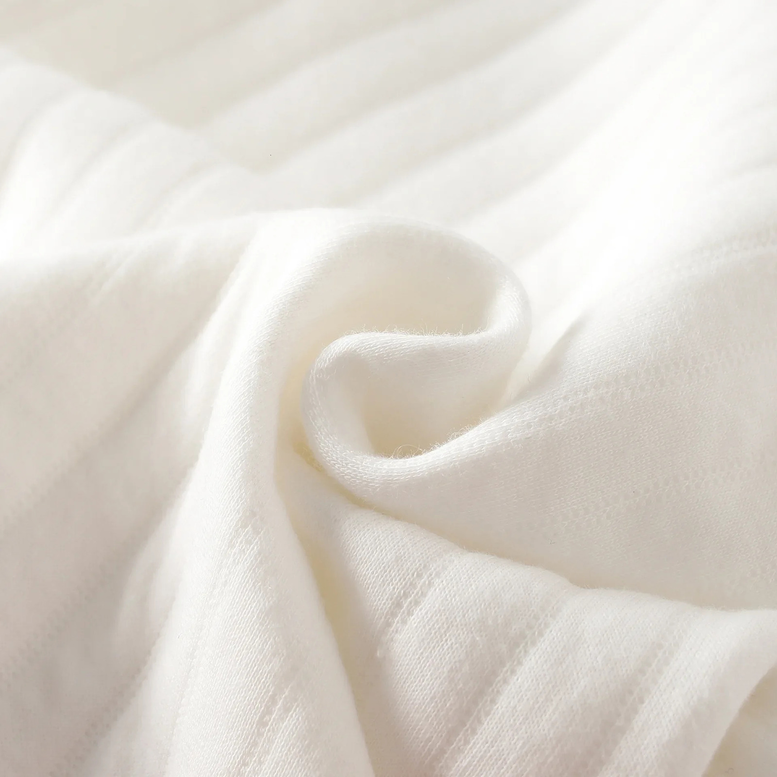 born Baby Jumpsuit Clothes Winter Thickened Romper Boys Girls Cute Embroidery Bear Bodysuit Autumn Clothing 0136M 251022