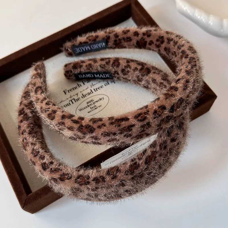 Autumn Winter Plush Brown Leopard Print Headband Woman Retro Temperament Hair Hoop Lady Party Hair Band Fashion Hair Accessories V251022