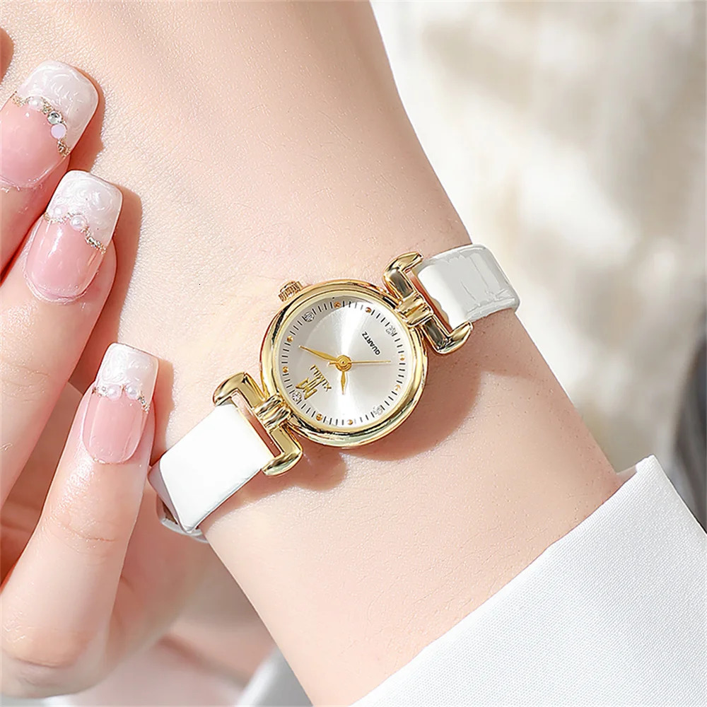 Ladies 2025 Fashion Small Simple Diamonds Business Quartz Watch Womens Green Women Dress Clock Gift Wristwatch 251027