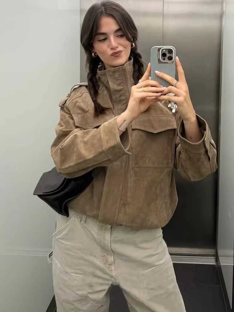 Winter Khaki Suede Leather Womens Jacket Fashion Stand Collar Zippers Pockets Women Coat 2025 Autumn New Female Vintage Outwear1 Y251105