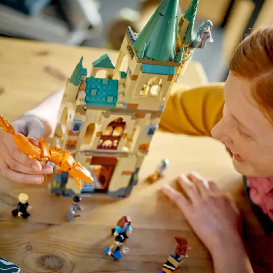 587Pcs Room of Requirement Magic House Model Moc Bricks 76413 Building Blocks Movie Sets Kids Toys Birthday Gifts for Boys 6114 J251022