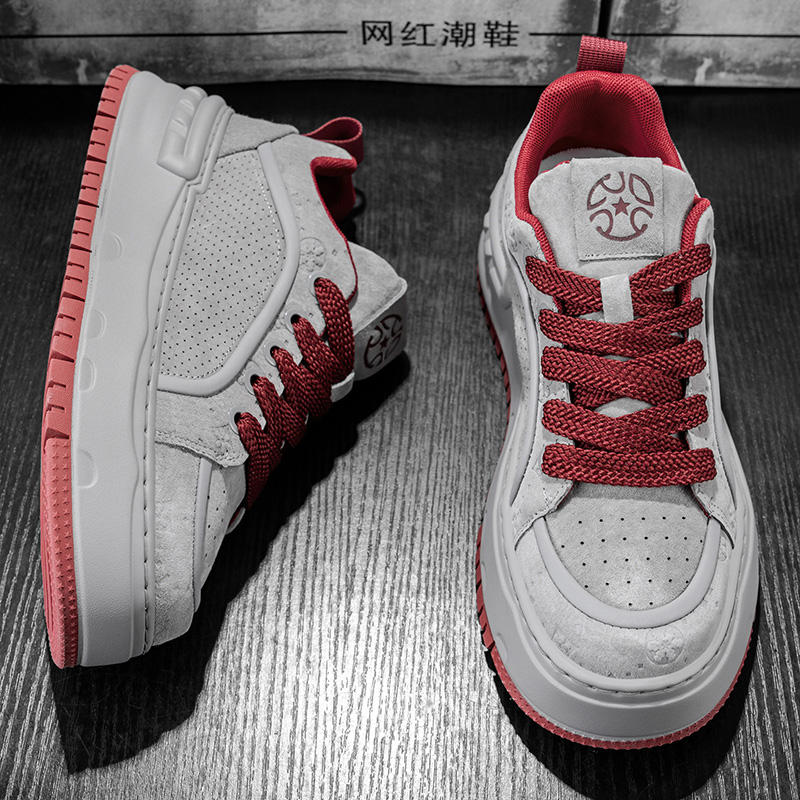 Men's shoes autumn wheat color overturned ancient heightened suede shoes teenagers student trend versatile sports and leisure board shoes2025