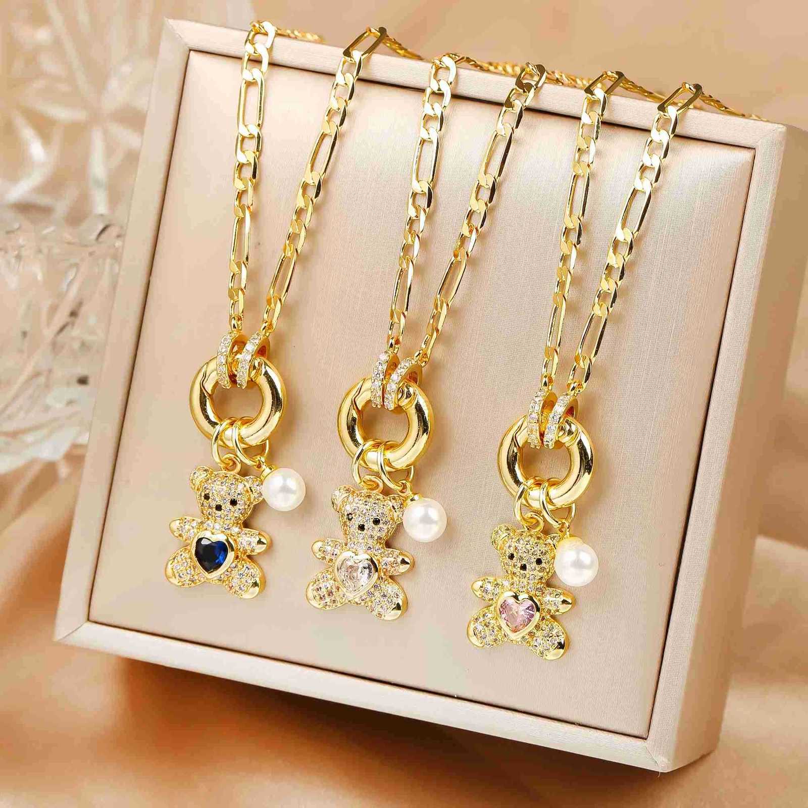 High Quality Shiny Crystal Zirconia Animal Cute Bear Pendant Necklace Choker for Woman Girl Holiday Lock Bone Chain Jewelry Gift U251022