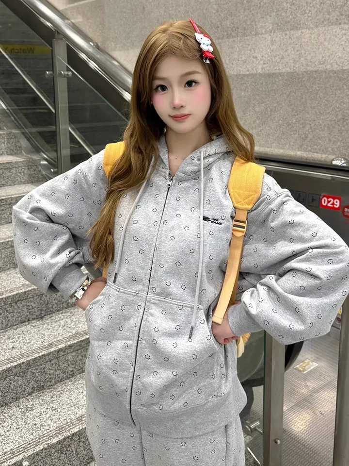 Japanese and Korean students printed cardigans hoodies sportswear spring and autumn lazy style comfortable to wear twopiecT251022