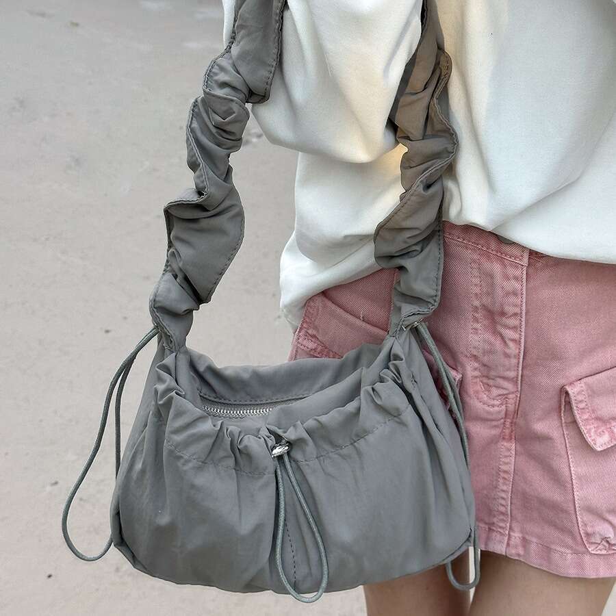 Korean Women's Pleated Trendy Artistic Crossbody Nylon Niche Design Fashion Casual Single Shoulder Small Square Bag B5