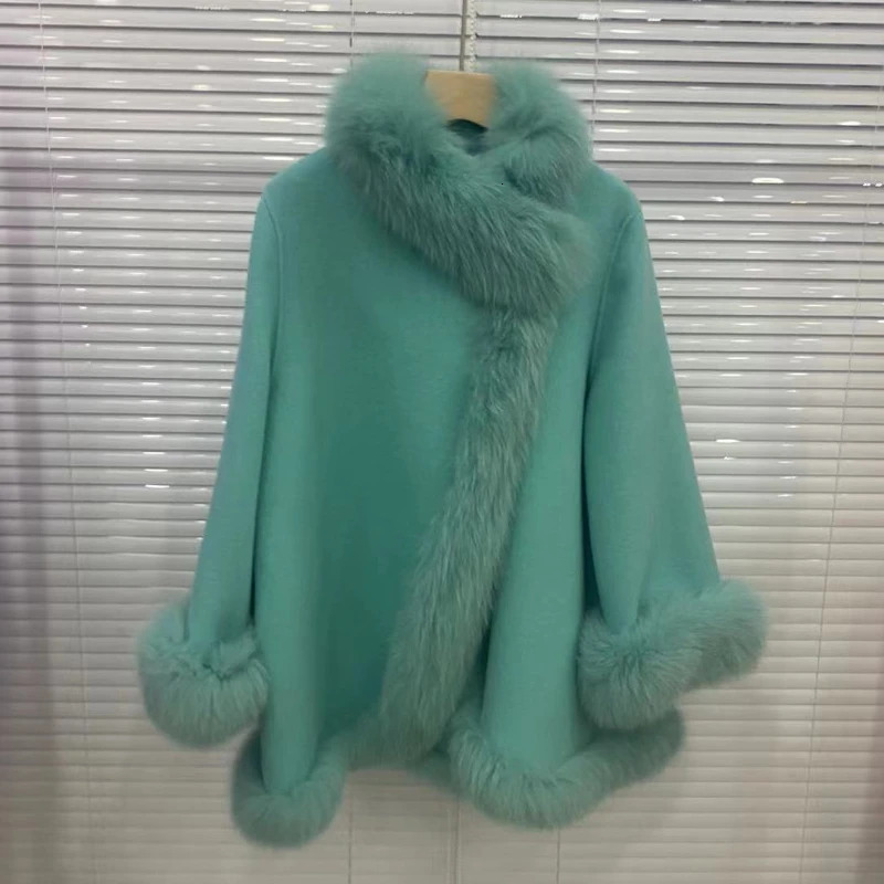Fur Coat Winter Jacket Women Natural Fox Fur Collar Warm Cashmere Wool Woolen Ladies Outerwear Streetwear Fashion 251020