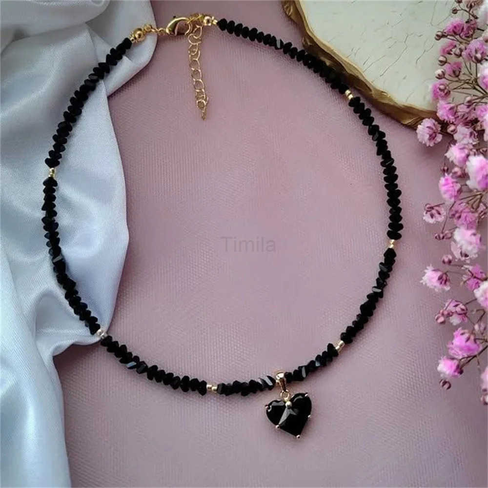 Fashion Vintage Sexy Zircon Heart Pendant Necklace For Women Female Boho Geometric Baroque Transparent Crystal Chain Jewelry U251022