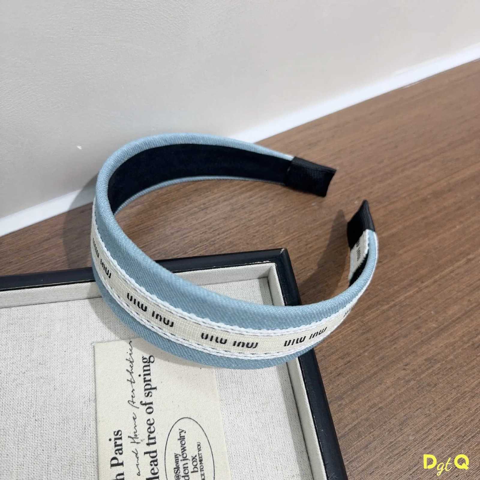 Luxury Solid Color Denim Letters Sponge Headband for Women 2025 Summer New Fashion Girl Wash Face Wide Edge Simple Hair Band V251022