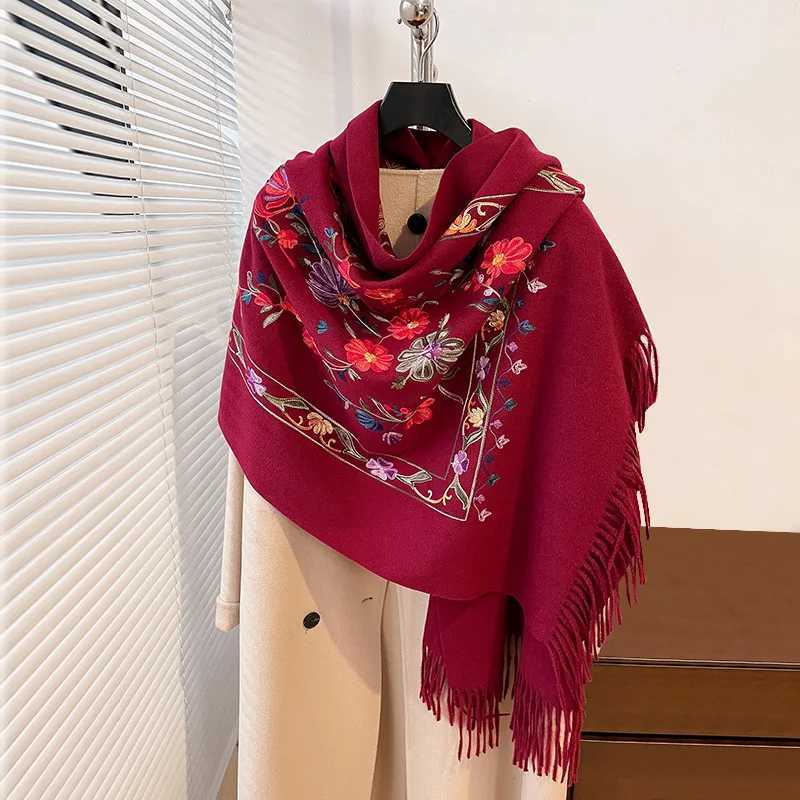 Luxury Winter Embroidery Cashmere Scarf Women New Design Warm Blanket Poncho Scarves Female Shawl Thick Foulard Bufanda J251118