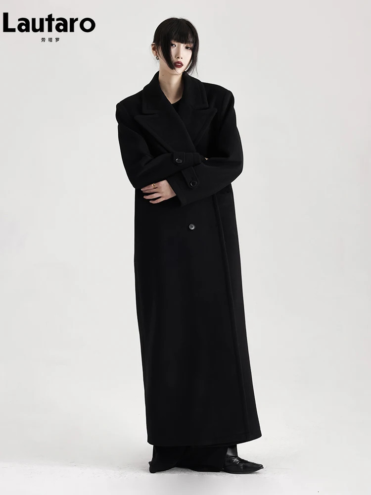 Lautaro Winter y Extra Long Black Warm Soft Wool blends Coat for Women High Quality Loose Casual Woolen Overcoat 251021
