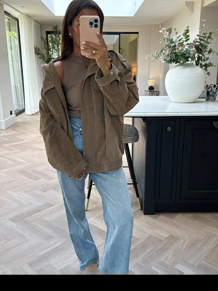 Women Casual Suede Short Jacket Fashion Stand Collar Zipper Pocket Loose Outerwear Lady Autumn Chic Daily Highstreet Jackets 251020