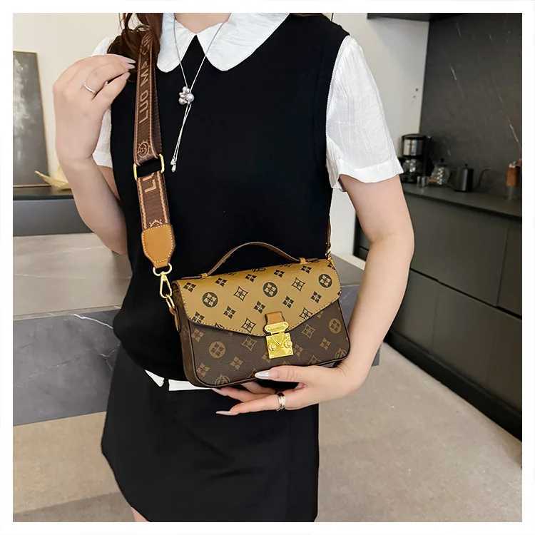 2025 Fiable Tote Artistic Print Design Adjustable Strap Spacious Crossbody Bag Stylish ryday Essential Y251022