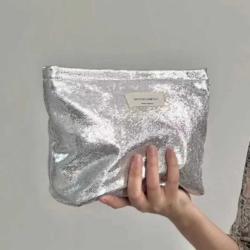 New Shiny Sequins Silver Champagne Clutch Cosmetic Bags Makeup Bag Portable Toiletries Skincare Storage Bag Organizer PouchW251021