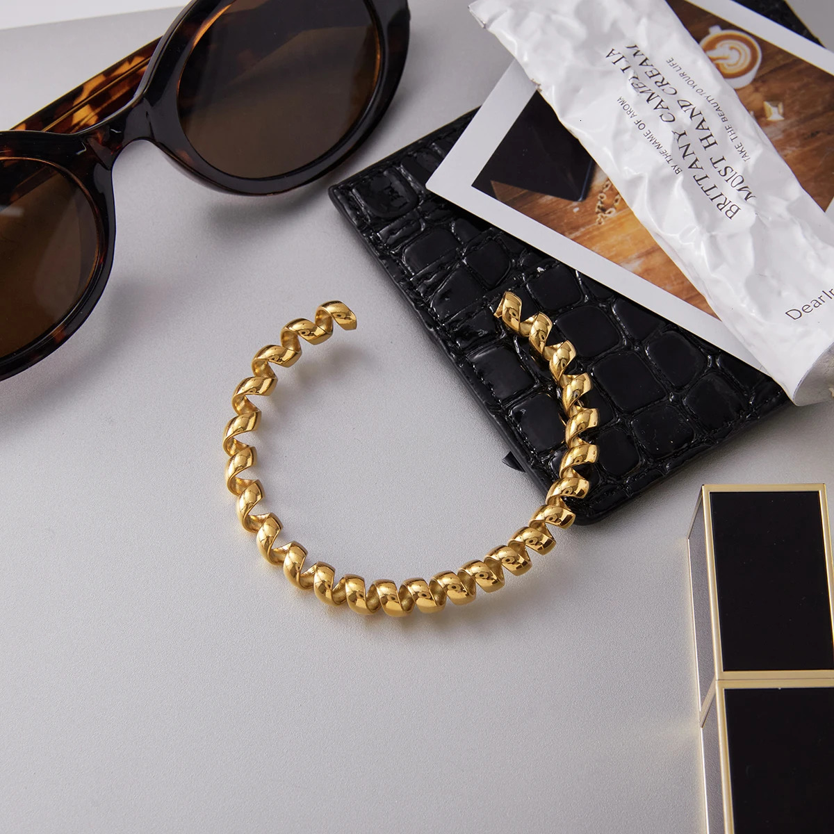 Youthway Minimalist Wire Chain Cuff Bracelet For Women 18K Gold Plated Stainless Steel Open Bangle Simple Fashion Jewelry Gift 251017